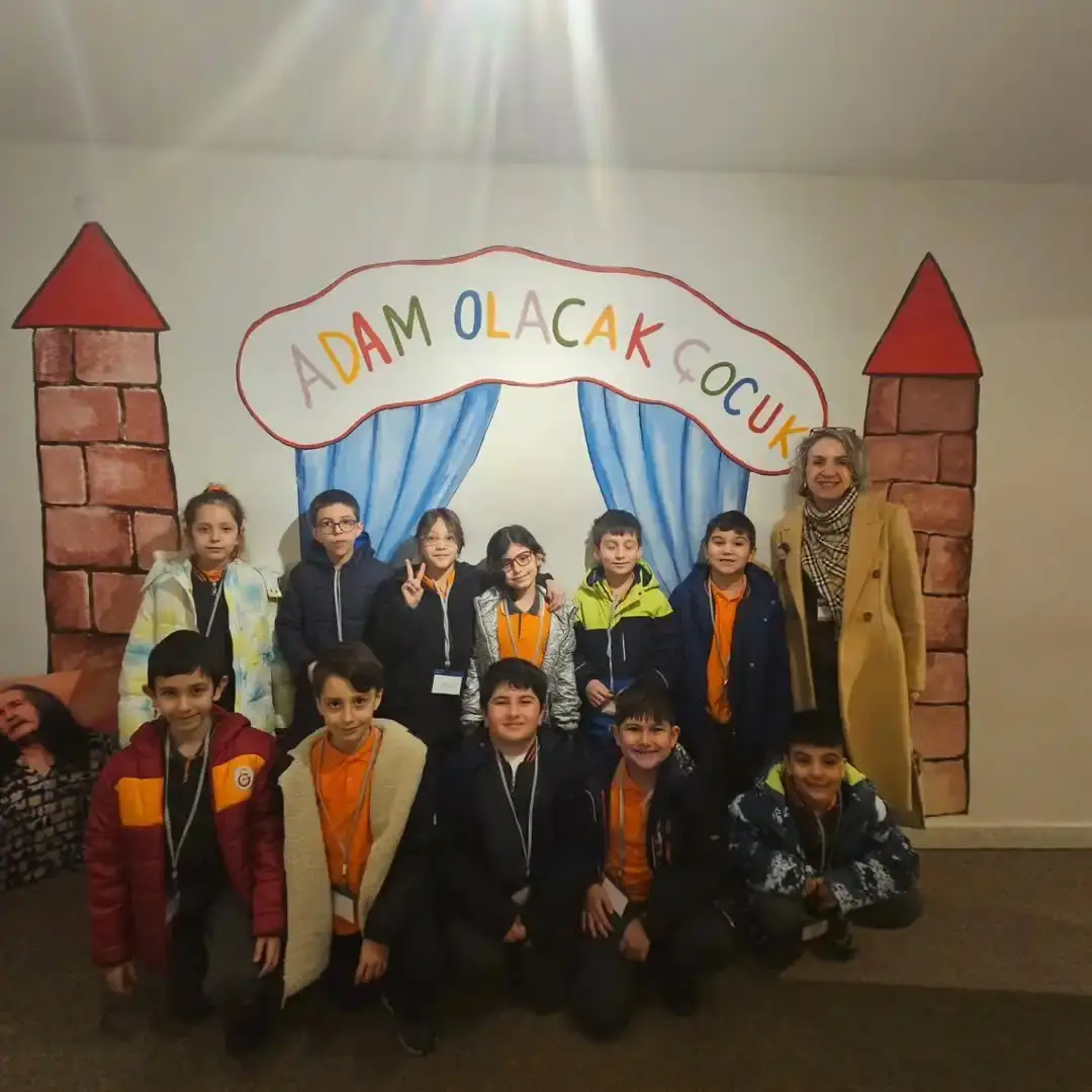 Usta sanatçı Barış MANÇO'nun günümüzde müze olarak kullanılan evine yaptığımız ziyaret. 4