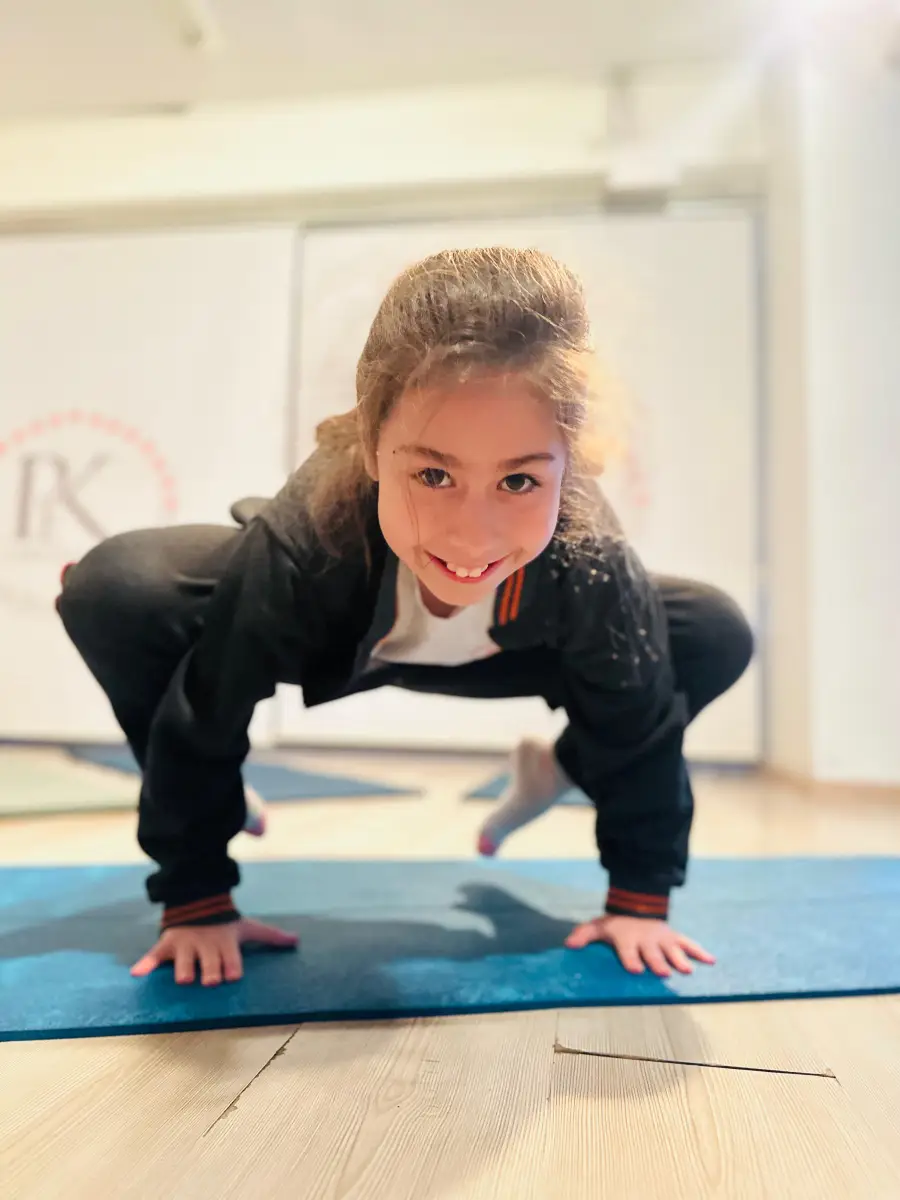 Beden Eğitimi & Çocuk Yogası 6